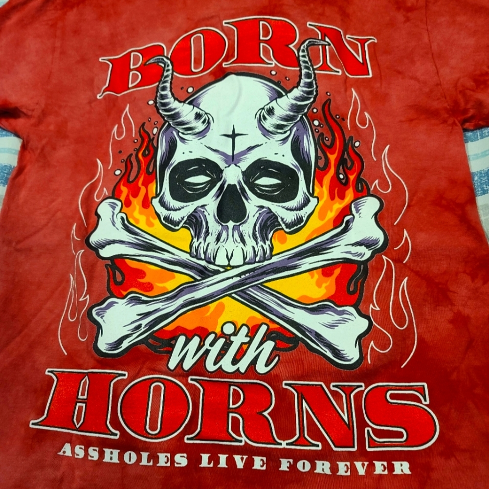 NWT ALF Born w/Horns Skull Tie Dye Tshirt